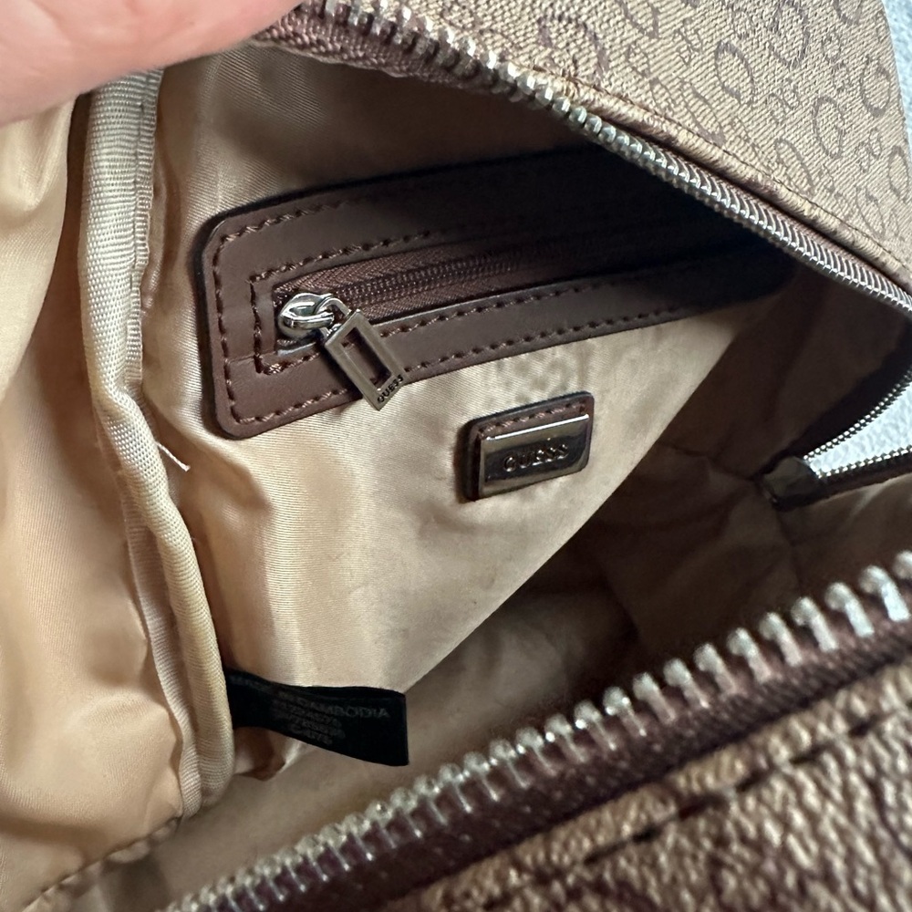 Mini bag pack GUESS - Picture 3 of 3